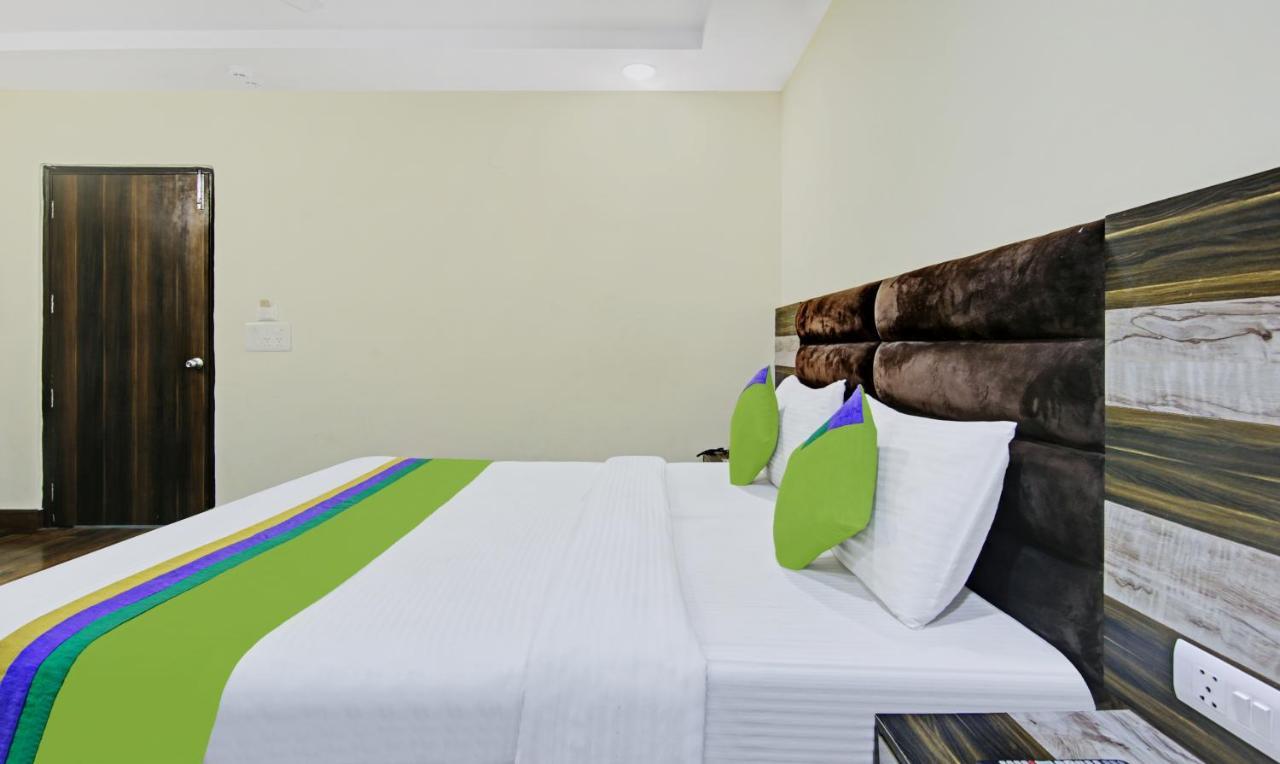 Hotel Singh Continetal Delhi  Exteriör bild