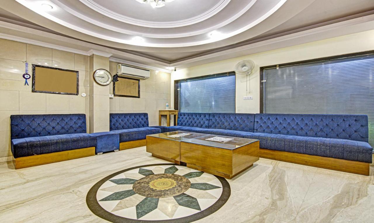 Hotel Singh Continetal Delhi  Exteriör bild