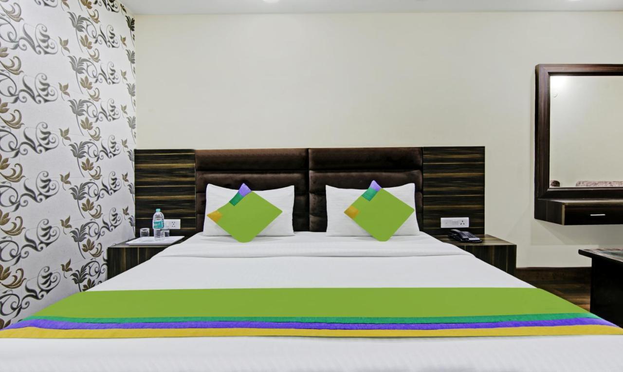 Hotel Singh Continetal Delhi  Exteriör bild