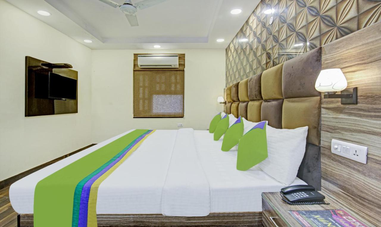 Hotel Singh Continetal Delhi  Exteriör bild