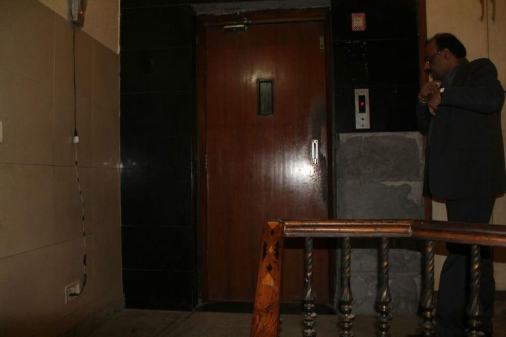 Hotel Singh Continetal Delhi  Exteriör bild